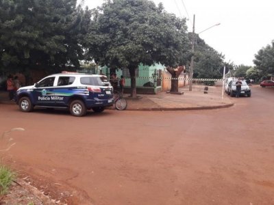 Casa em que o corpo foi encontrado (Foto: Olimar Gamarra)