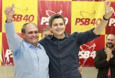 Prefeito e vice tiveram mandato cassado - Foto: Edio de Notcias