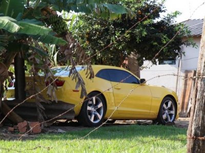 Veculo foi encontrado no quintal de uma residncia no bairro Cristo Redentor