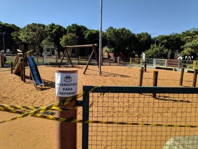 Parque Infantil da Praa da UFMS/Matriz