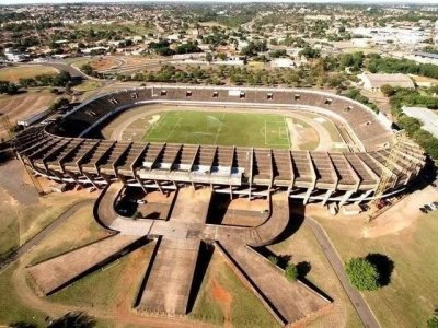 Governo do Estadual aguarda projeto da UFMS para convocar licitaes e iniciar a revitalizao do estdio. (Foto: UFMS/Divulgao)