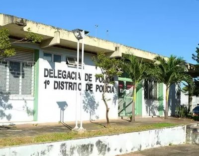Fachada da Delegacia de Polcia Civil da cidade, onde o caso foi registrado. (Foto: Dirio Corumbaense)