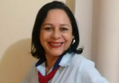 Rosangela Maria Teixeira Delmondes, de 57 anos, trabalhava na Santa Casa (Foto: Arquivo pessoal)