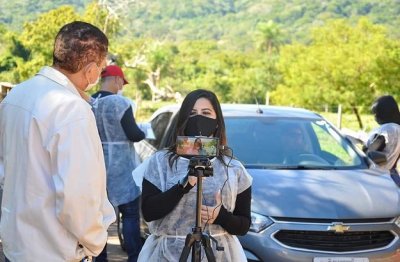 Suelen Arguelho atuando em barreira sanitria no distrito de Piraputanga nos primeiros meses da pandemia