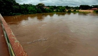 Apesar de alto, nvel do rio  considerado estvel e segue diminuindo. (Foto: Divulgao/Prefeitura de Aquidauana)