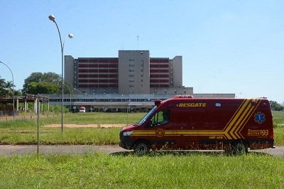 EM COLAPSO. Hospital Regional abriga o maior nmero de pacientes de Covid-19 de MS - Foto: Bruno Henrique