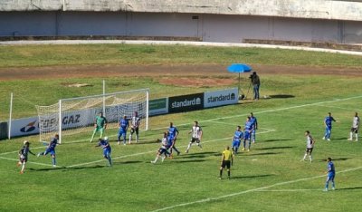 Jogo do Moreno foi bem disputado e vencido pelo Galo - foto EMS)