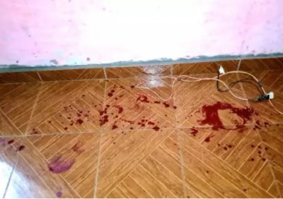 Manchas de sangue ficaram pelo local (Foto: MS Todo Dia)