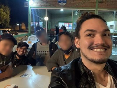 Depois de ser barrada em shopping, famlia seguiu para outro estabelecimento