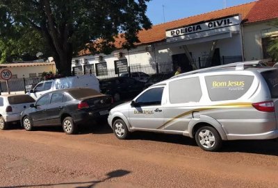 Delegacia da Polcia Civil, onde motorista de caminho foi ouvido e liberado (Foto: Olimar Gamarra)