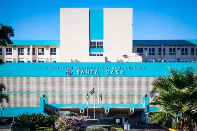 Santa Casa de Campo Grande, onde vtima estava internada. (Foto: Arquivo | Campo Grande News)