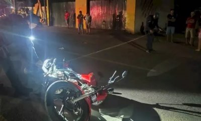 Movimentao de policiais e de curiosos no local onde ocorreu acidente com morte (Foto: MS News)