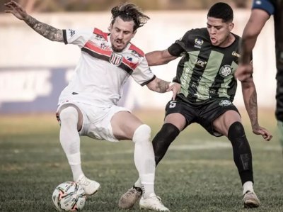 Lance da primeira rodada entre Taveirpolis e CRA em Aquidauana (Foto: (Foto: @eduardofotoms/CR Aquidauana)