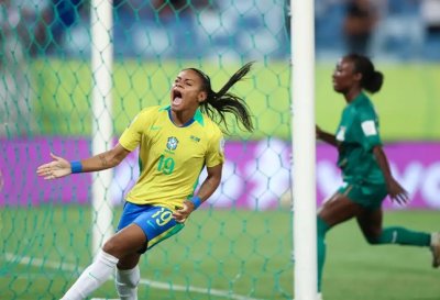 Sele��o Brasileira de Futebol goleia Z�mbia por 6 a 1 no Fifa Series