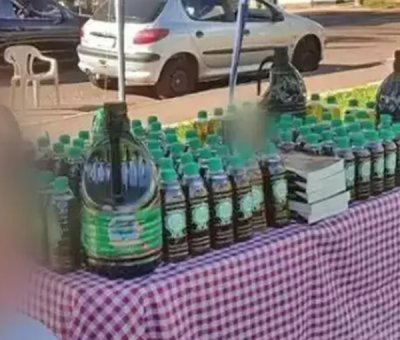 Gal�o de 5 litros da marca sem registro e vendido ao lado de outras embalagens pl�sticas (Foto: Reprodu��o/Instagram).
